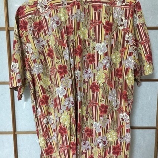 かりゆしウェア Lサイズの画像