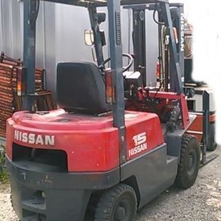 短期間のみ◆２７万円●希少なヒンジ付きリフト◆1.5ｔガソリン◆日産フォークリフト 1500ｋｇ◆平成10年◆NJ01 M15◆2W300◆ヒンジ仕様●H20 エンジン◆愛知県の画像
