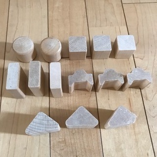 幼児用おもちゃ 型合わせの画像