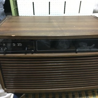 超 レトロ JVCテレビ台の画像