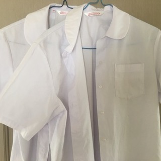 4.子供服 半袖ワイシャツ2枚セットの画像