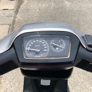アドレスv100 CE13A ※自賠責（約2年） 半キャップヘルメット付きの画像