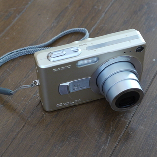 EXILIM　 EX-Z40