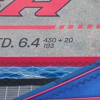 ウインドサーフィン　スラロームセイル