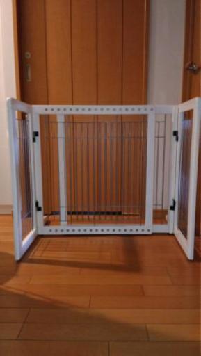 【お値下げしました】リッチェル　置くだけペットゲート