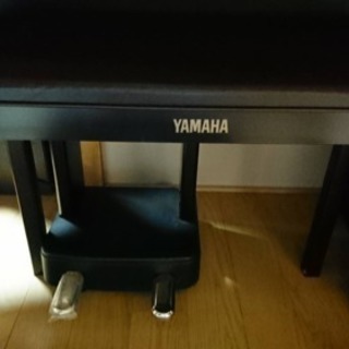 電子ピアノ グラビノーバの画像