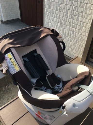 乳幼児用チャイルドシート(AILEBEBE)