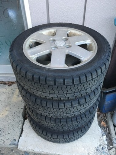 軽用スタッドレス ほぼ新品