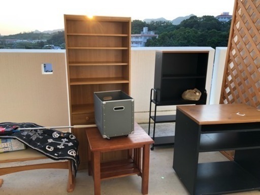 写真の家具