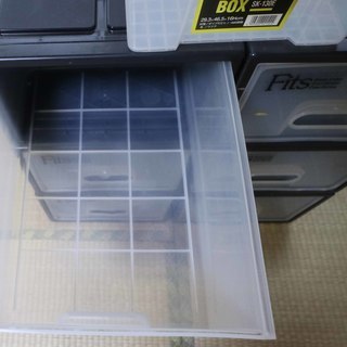 Fits収納ケース　６個セット　アイリスオーヤマ　バックルボックス付　　の画像