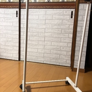 取引中 伸縮性ハンガー
