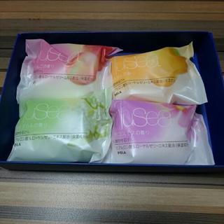 石鹸 4つ入り 一箱