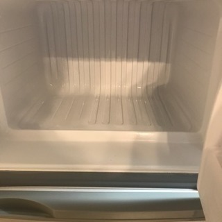 2007年式 三洋 2ドア冷蔵庫の画像