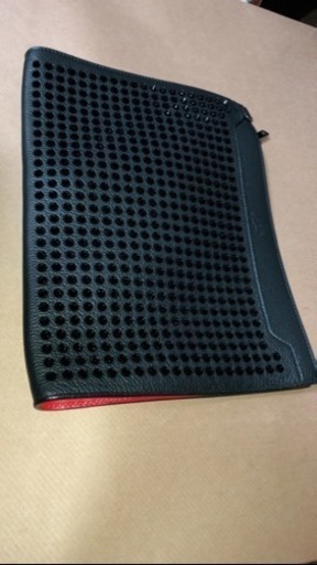 ルブタン クラッチ