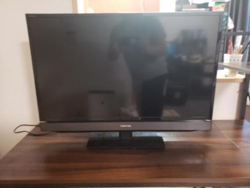テレビ32型
