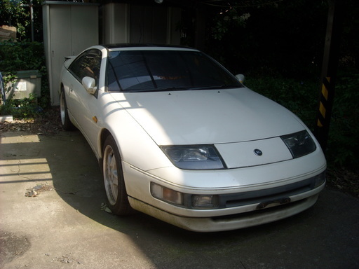 日産　フェアレディーＺ　３００ZX　 2by2(4人乗り）外装ﾊﾟｰﾙﾎﾜｲﾄ