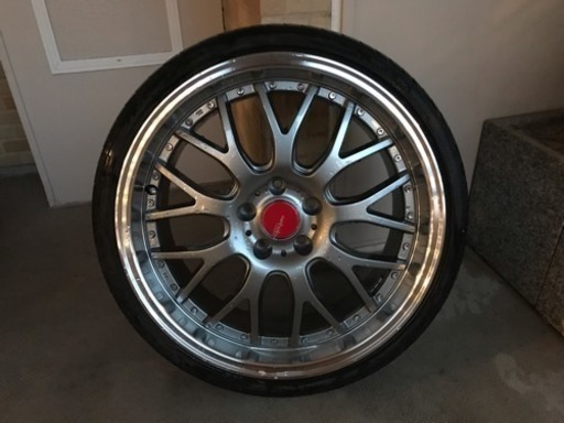 アネーロ シュパーヴ １９インチ