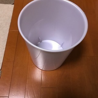 ポールハンガーの画像
