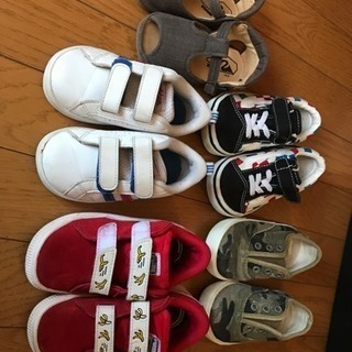 靴まとめて