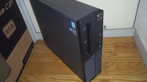デスクトップパソコン Lenovo ThinkCentre M72e 0900-A2J core i5 4GB 500GB
