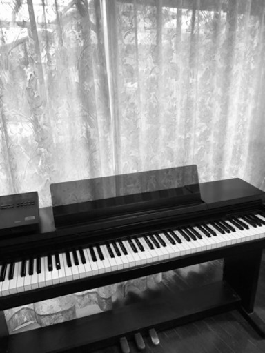 YAMAHAクラビノーバCLP-560 電子ピアノ