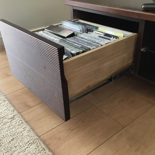 国産 天然木のTVボードですの画像