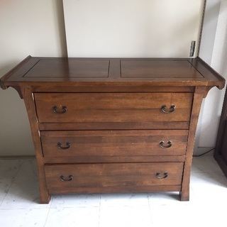 タンス（アジアン家具）の画像