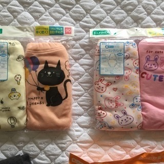 ★取引中【新品・未使用】女の子90-95の下着やパジャマなどの画像