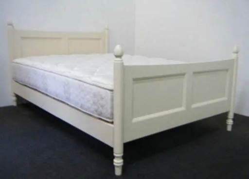 ローラアシュレイ ベッドフレーム シングル (マットレス付き)