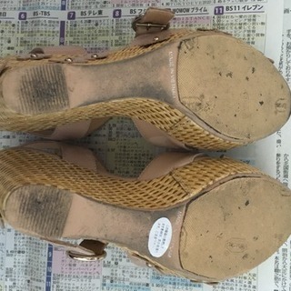 ✨お値下げ✨ストロベリーフィールズ  サンダル 22cmの画像