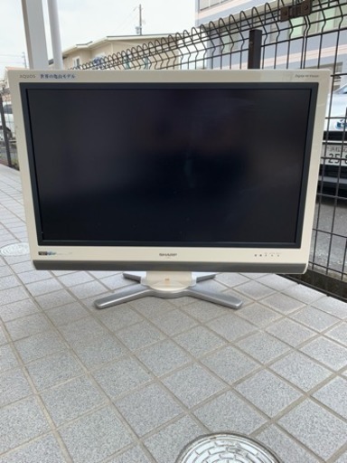 SHARPのAQUOS液晶テレビ32型