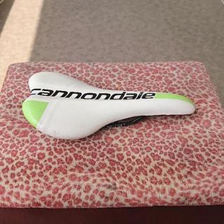 ☆ cannondale 純正サドル ☆