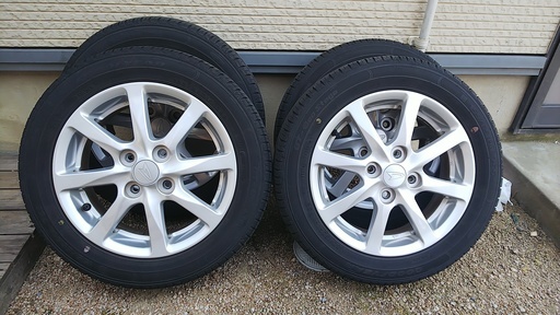 ダイハツ　ムーヴ純正　アルミホイール　タイヤ残り溝あり！155/65R14　美品です！　他の軽自動車も取付可能！
