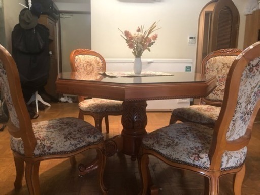 ロココ調 ダイニングテーブル   最終値下げ価格 6月30日 受付終了