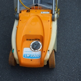 【取引交渉中】リール式　芝刈り機　RYOBI リョービ　LM-2300の画像