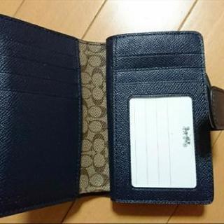 COACHの財布の画像