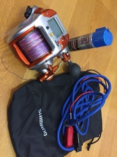★シマノ イカスペシャル3000★イカ釣り用リール(リールスプレー付き)