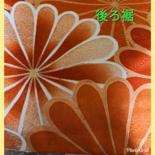 振袖☆正絹 オレンジに花文様 金コマ刺繍 トールサイズの画像