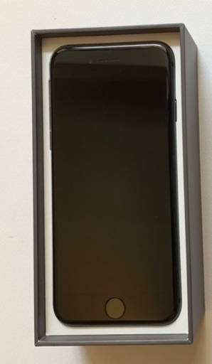 【値下げ中】iPhone8 64GB SIMロック解除済み