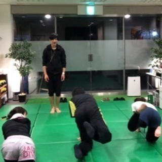 姿勢 歩き方 筋トレ枠 カラダフル(^｡^)の画像