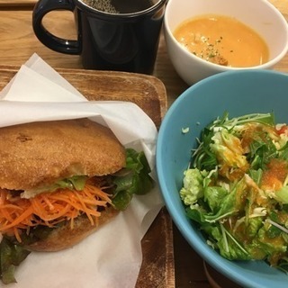 笑いヨガcafeの画像