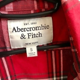 Abercrombie&Fitch(アバクロ) 赤チェックシャツ の画像