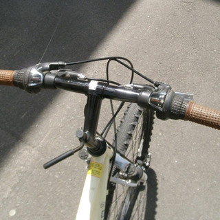 札幌 26インチ ドッペルギャンガー マウンテンバイク 自転車 MTB ドッペルゲンガー 21段変速 ディスクブレーキ フロントサスの画像