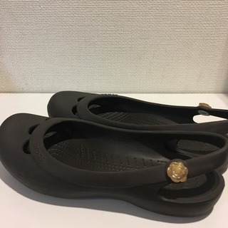 クロックス サンダル23.0の画像