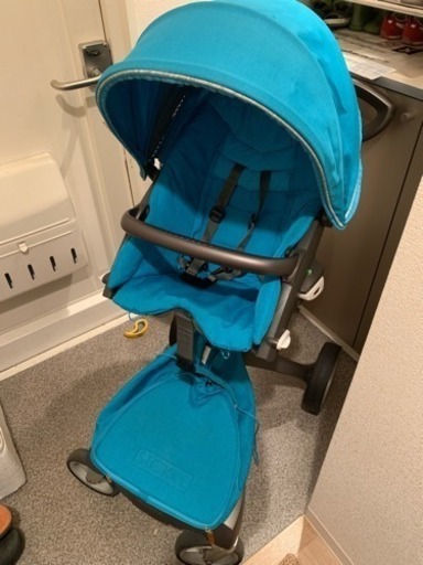 ベビーカー ストッケ