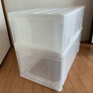 収納プラスチックケース (大きめです)の画像