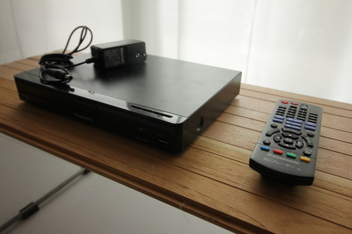 ★ハイビジョンBlue-rayプレーヤー★業界最小サイズ★フルHDアップコンバート対応《Panasonic_DMP-BD90》