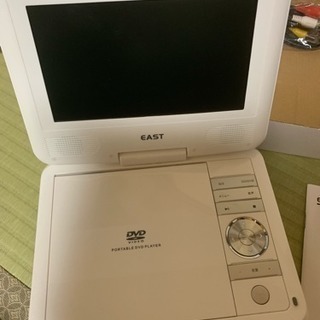 ポータブルDVDプレーヤー 7型