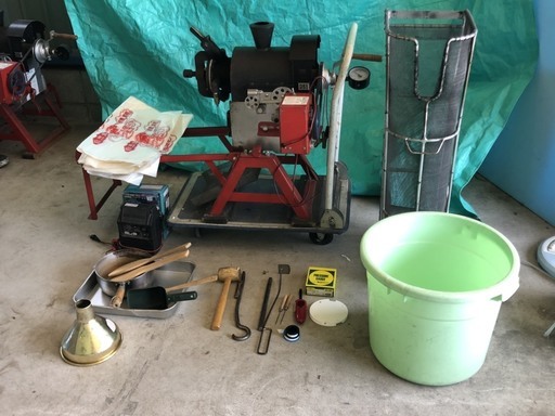 ポン菓子製造機 タチバナ機工製 プロパンガス使用 イベントで25回くらい使用 消耗部品付 すぐに使えます。 取説付き。