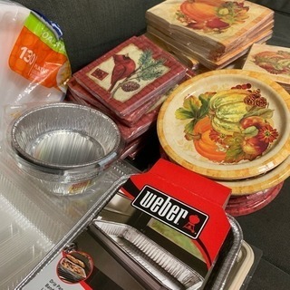 あげます！紙ナプキン、紙プレートなど大量★の画像
